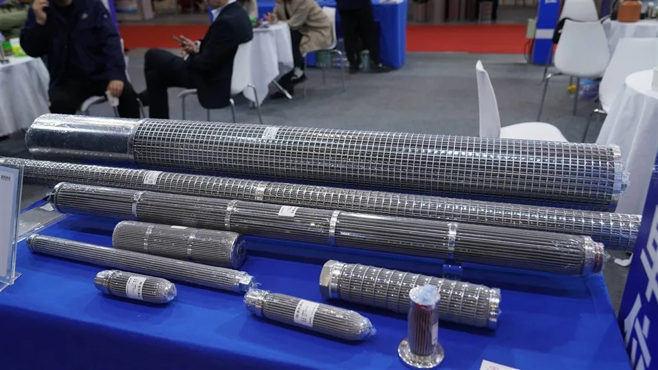 Přizpůsobené velikosti 10 \\ "20 \\" 30 \\ "40 \\" z nerezové plisované filtrové kazety olej hydraulický filtr filtr Filtr