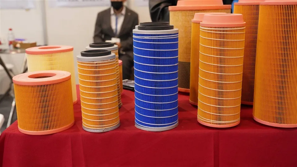 Nové díly motoru Vysoce kvalitní stříbrný olejový filtr