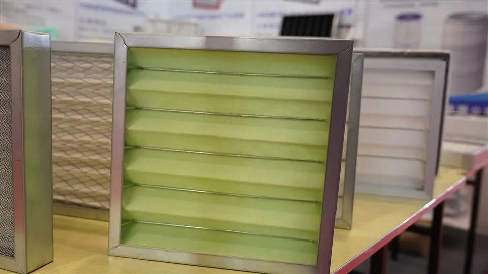 Profesionální M5 M6 F7 F8 F9 s vysokým prachem středního filtru filtru PP panel vzduchové filtry Plahový filtr